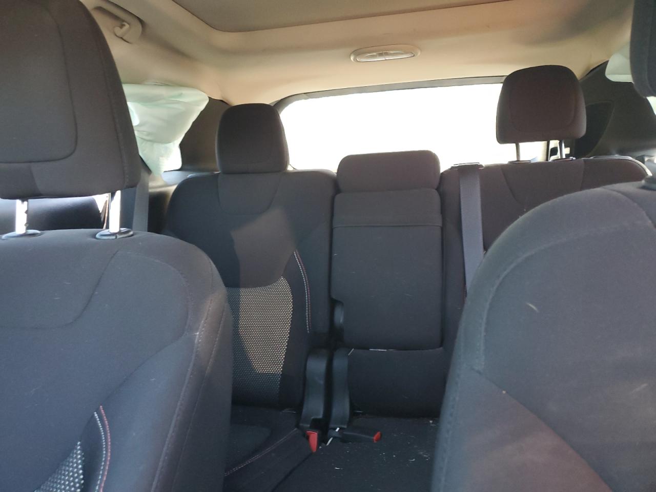 2016 Jeep Cherokee Latitude VIN: 1C4PJLCS4GW256966 Lot: 86080745