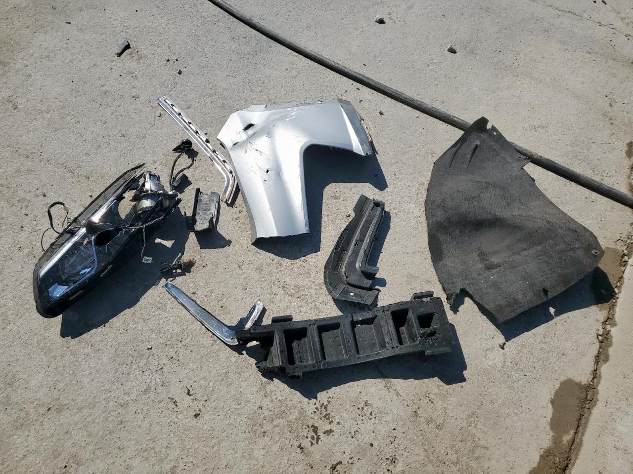 2017 Chevrolet Malibu Ls VIN: 1G1ZB5ST2HF268118 Lot: 82429115