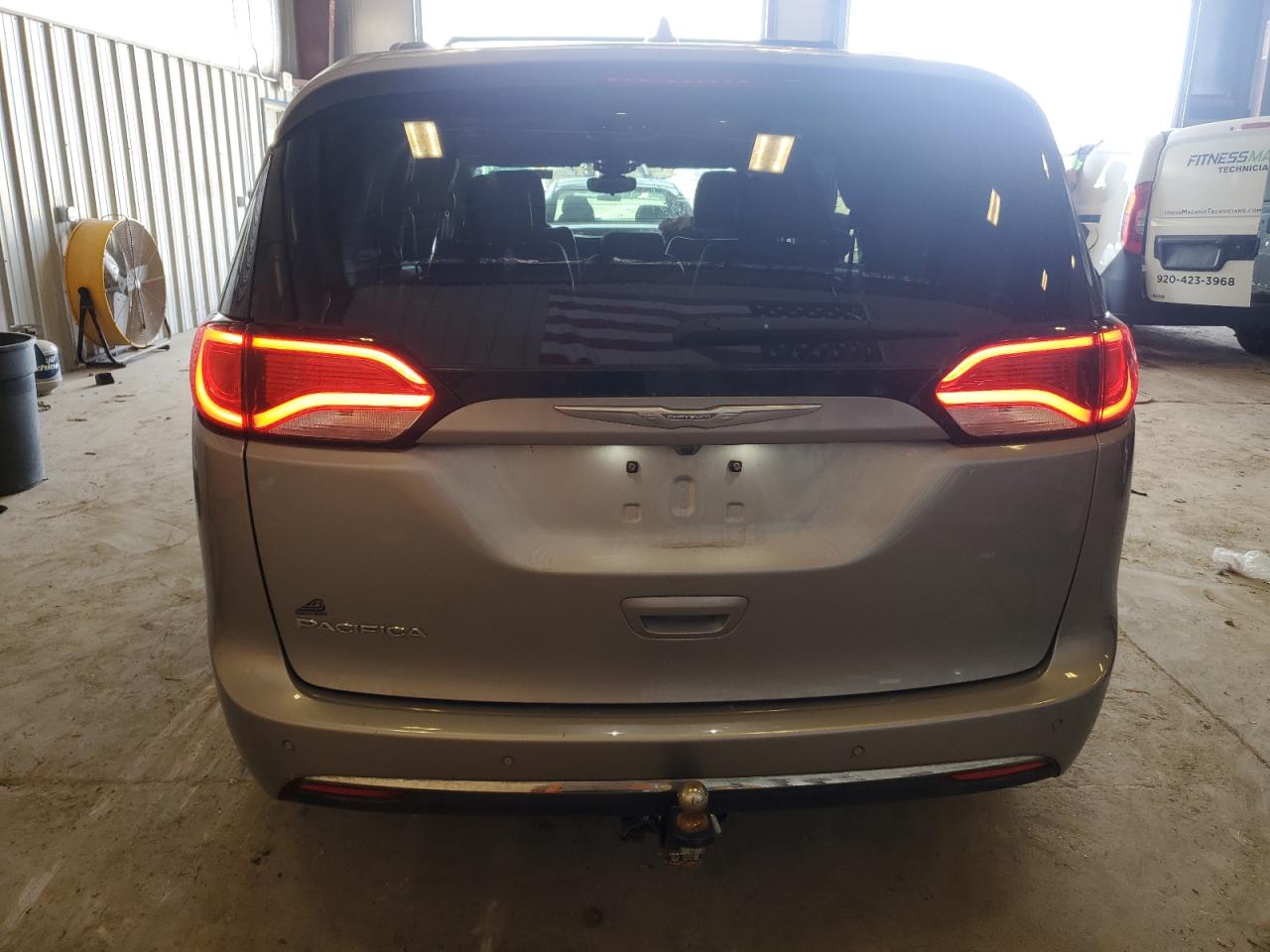 2017 Chrysler Pacifica Touring L VIN: 2C4RC1BG3HR702393 Lot: 82723355