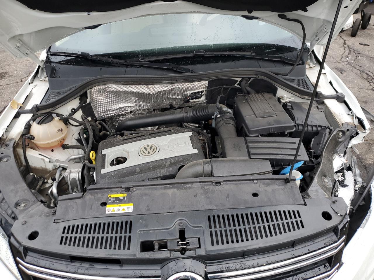 2017 Volkswagen Tiguan S VIN: WVGBV7AX4HK030452 Lot: 85372145