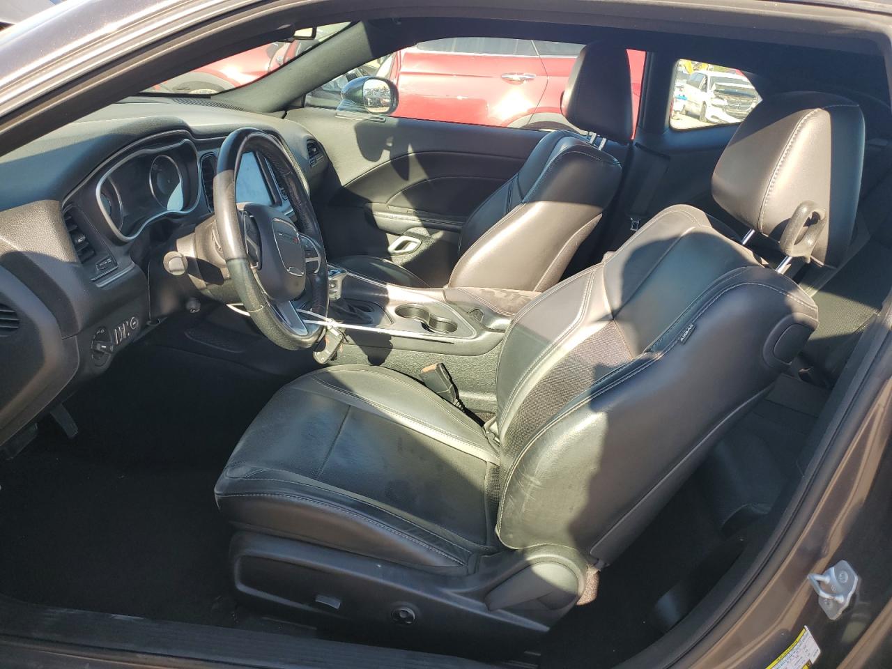 2018 Dodge Challenger Sxt VIN: 2C3CDZAG8JH229738 Lot: 85895085