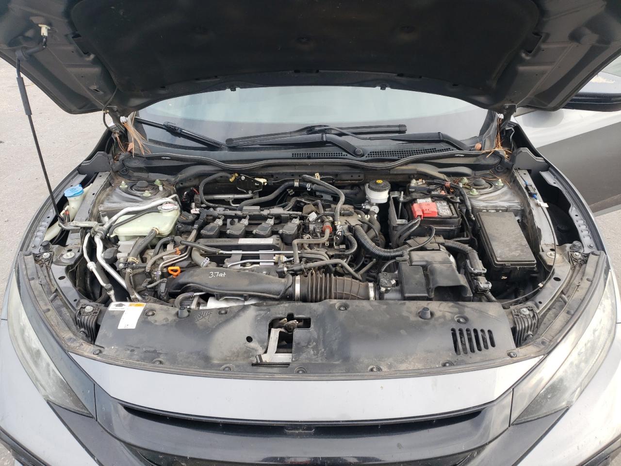 2018 Honda Civic Sport Touring VIN: SHHFK7H96JU223984 Lot: 86252465