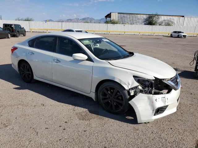  NISSAN ALTIMA 2016 Белы