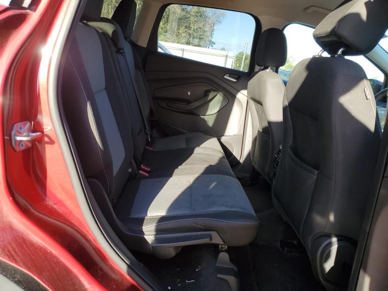 2017 Ford Escape Se VIN: 1FMCU9G96HUD06243 Lot: 85582085