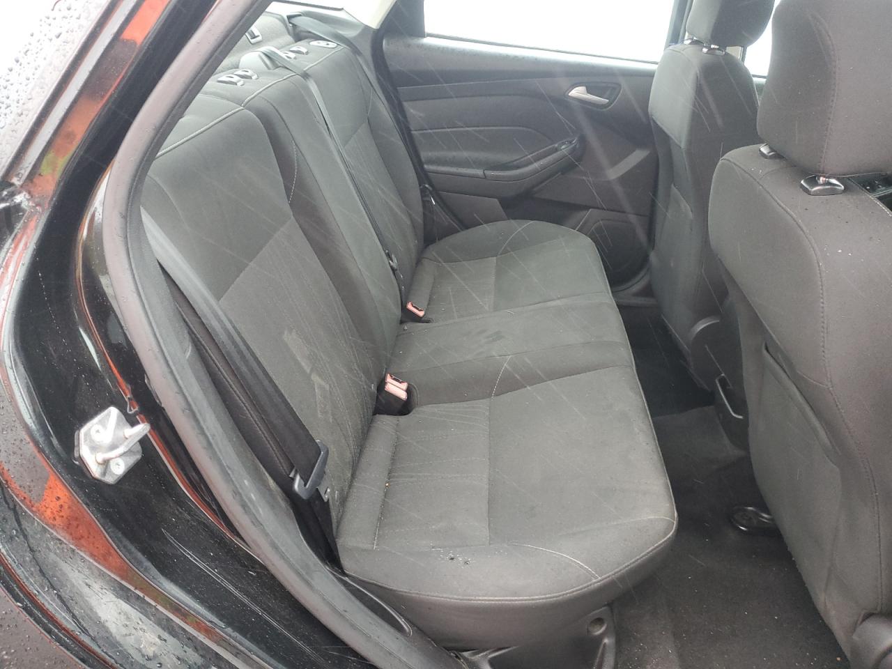 2015 Ford Focus Se VIN: 1FADP3F20FL333688 Lot: 82442865