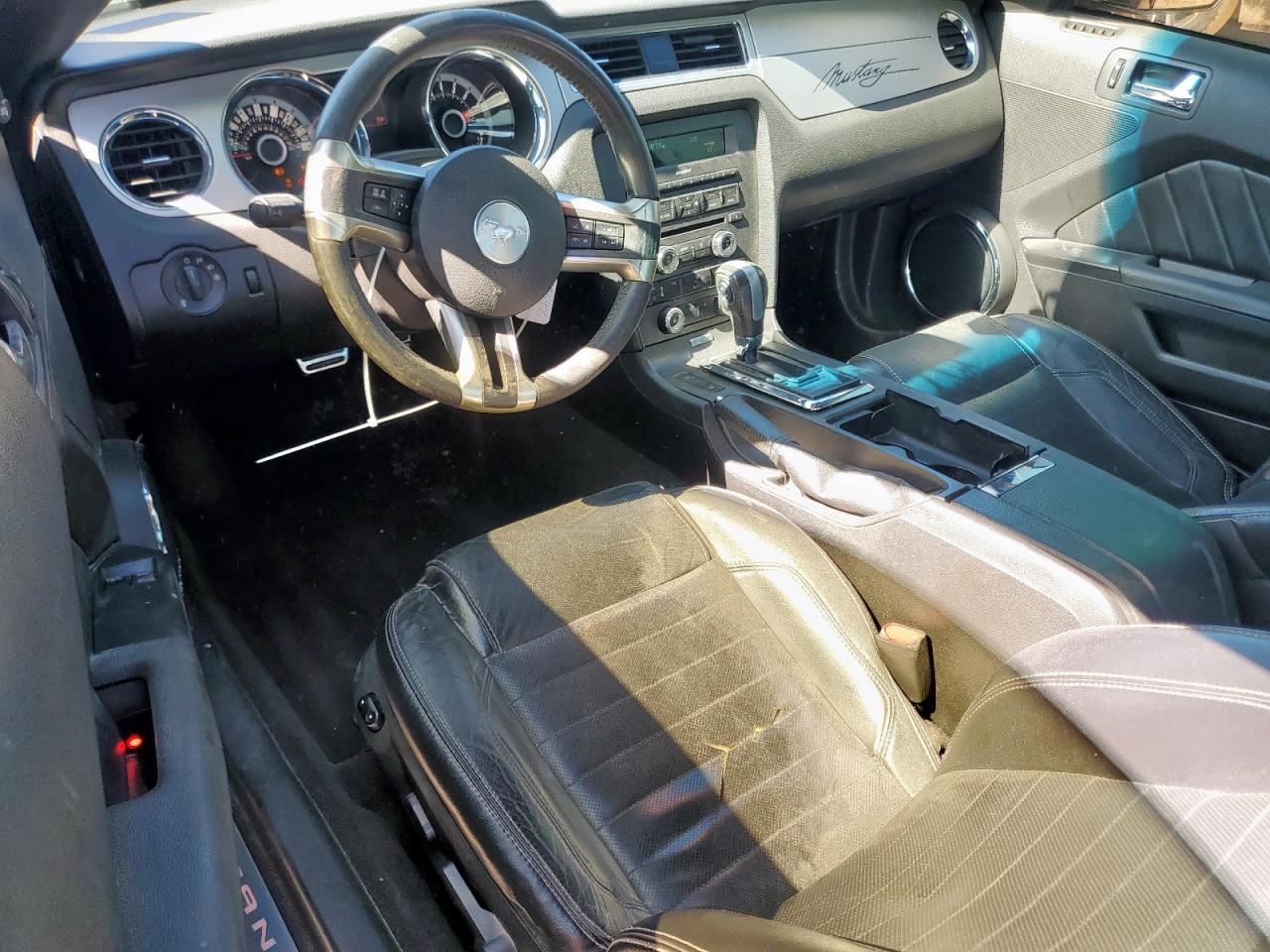 2013 Ford Mustang VIN: 1ZVBP8AM6D5208670 Lot: 90516945