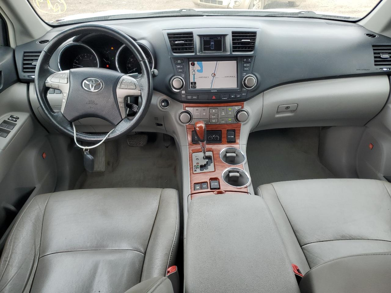 2010 Toyota Highlander Limited VIN: 5TDDK3EH3AS022228 Lot: 81252295