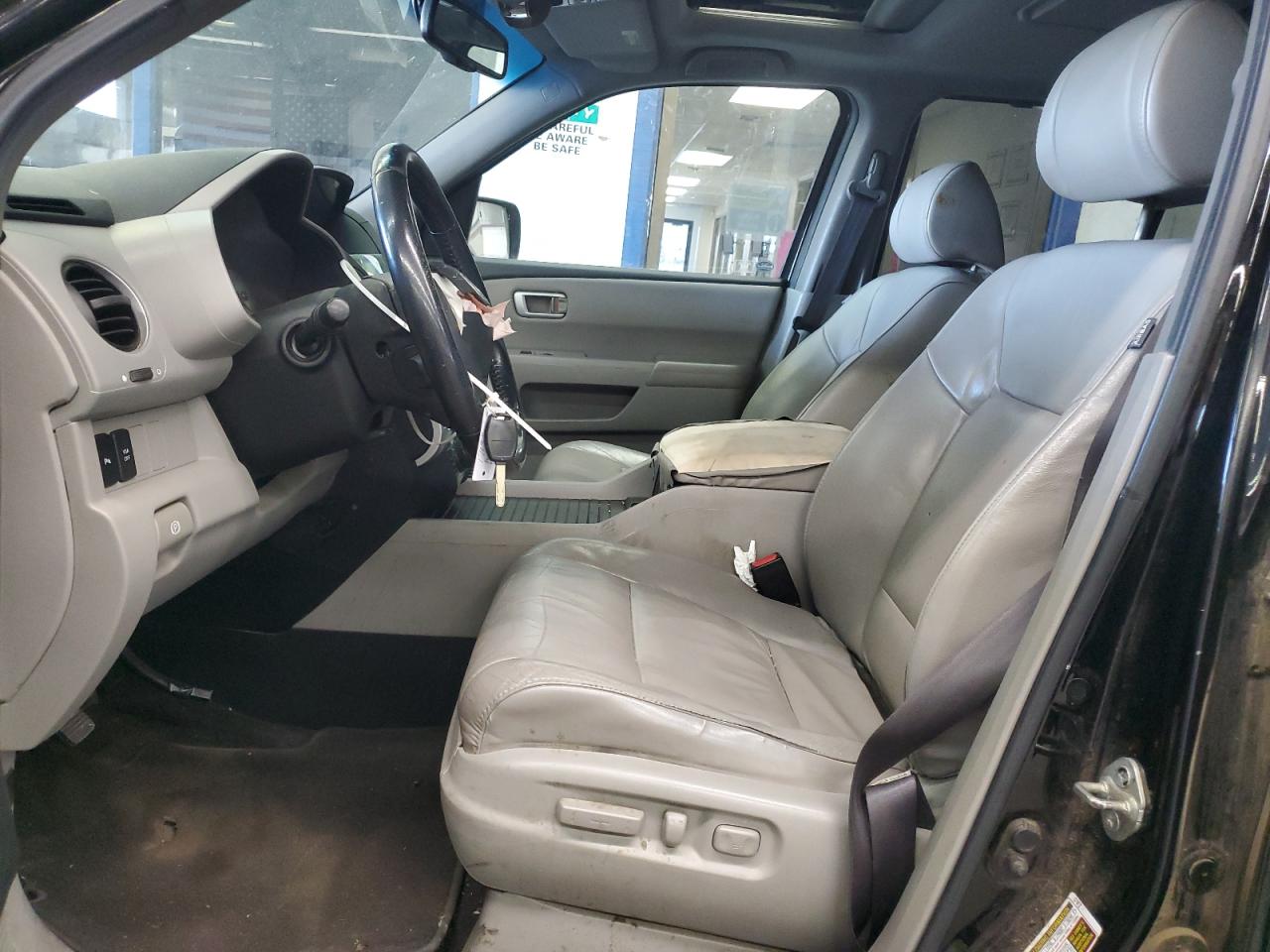 2011 Honda Pilot Touring VIN: 5FNYF4H93BB088266 Lot: 87224915