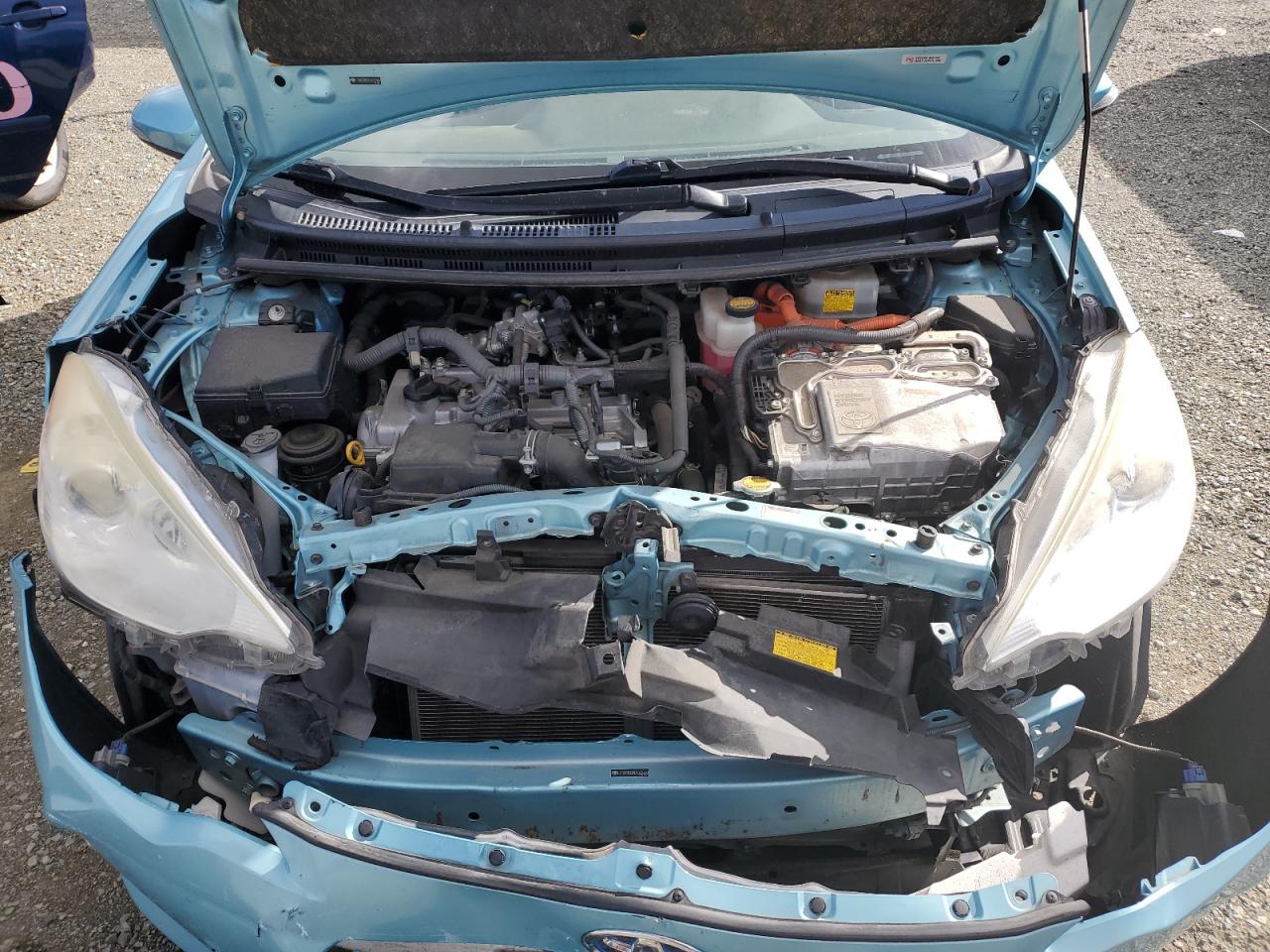 2013 Toyota Prius C VIN: JTDKDTB3XD1032380 Lot: 82205565