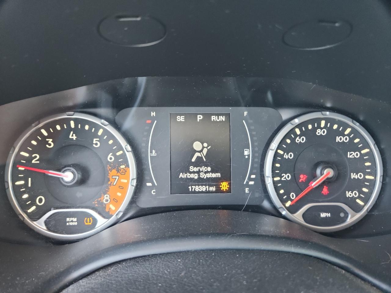 2017 Jeep Renegade Latitude VIN: ZACCJBBBXHPG36869 Lot: 82275415