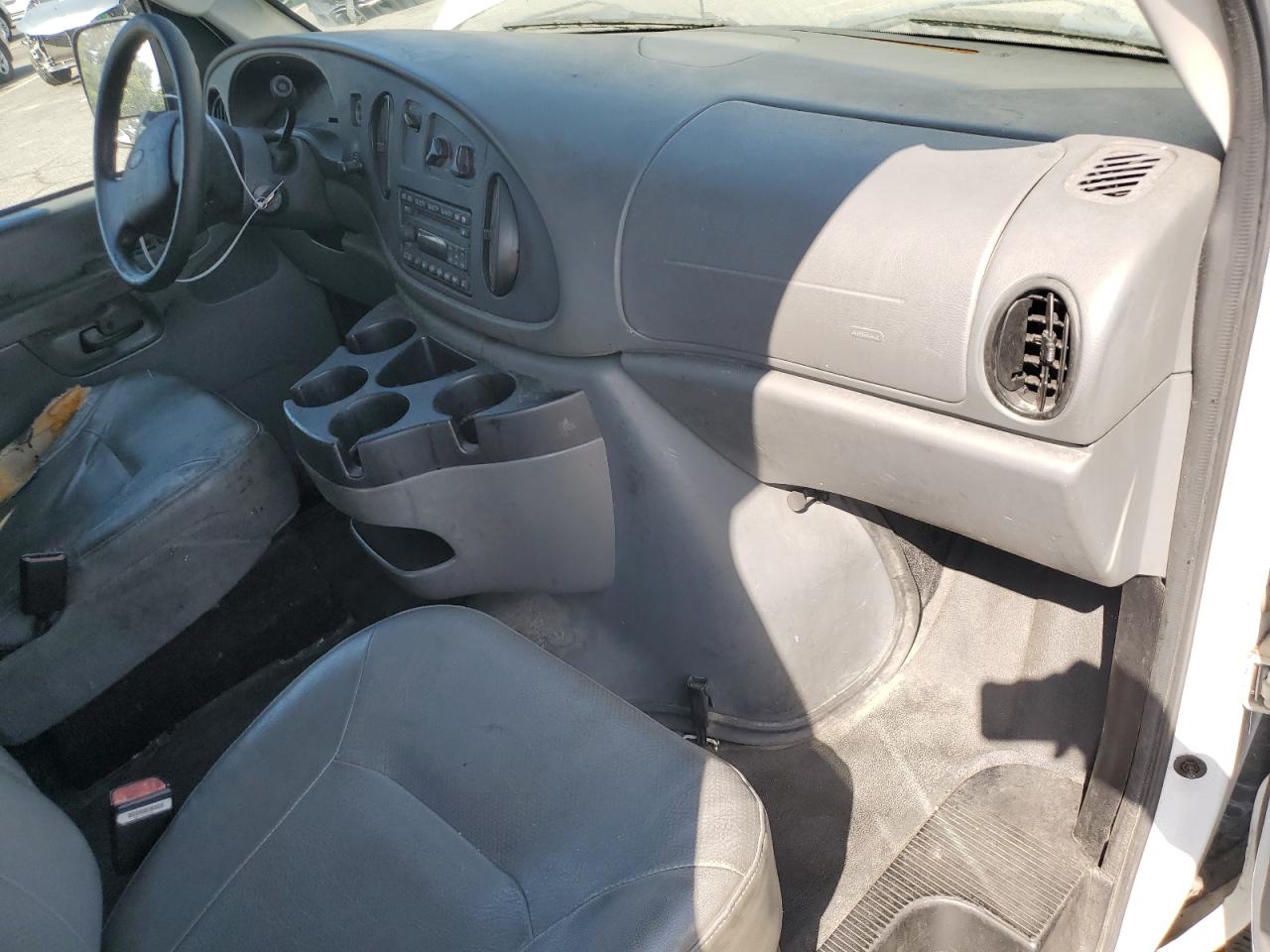 2006 Ford Econoline E250 Van VIN: 1FTNE24W16DA79987 Lot: 82319635