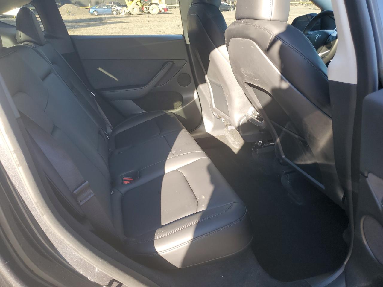 2024 Tesla Model Y VIN: 7SAYGDED5RF008081 Lot: 85262545