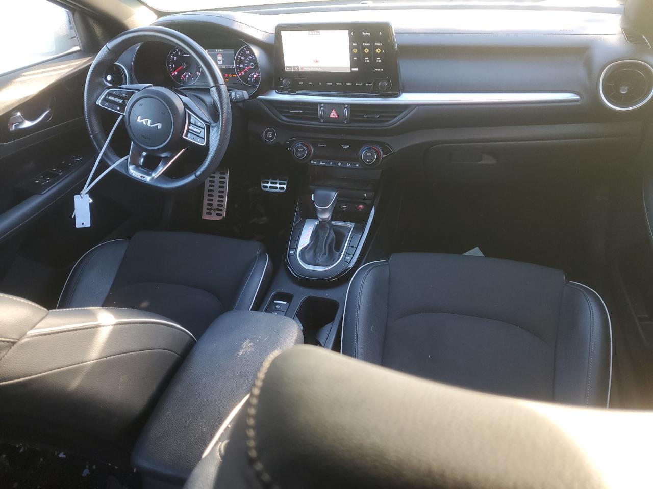 2023 Kia Forte Gt Line VIN: 3KPF54AD6PE611530 Lot: 90992455