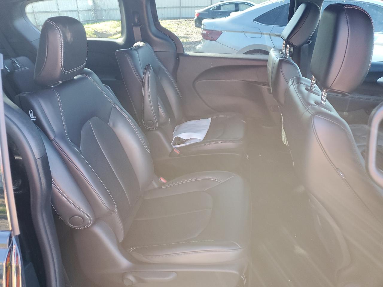 2023 Chrysler Pacifica Hybrid Touring L VIN: 2C4RC1L71PR513769 Lot: 85599535