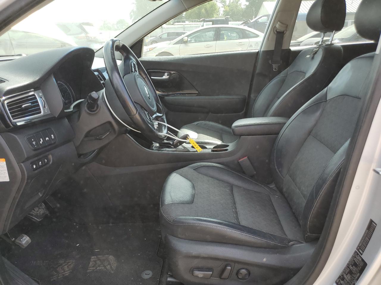 2018 Kia Niro Ex VIN: KNDCD3LDXJ5163986 Lot: 84614475