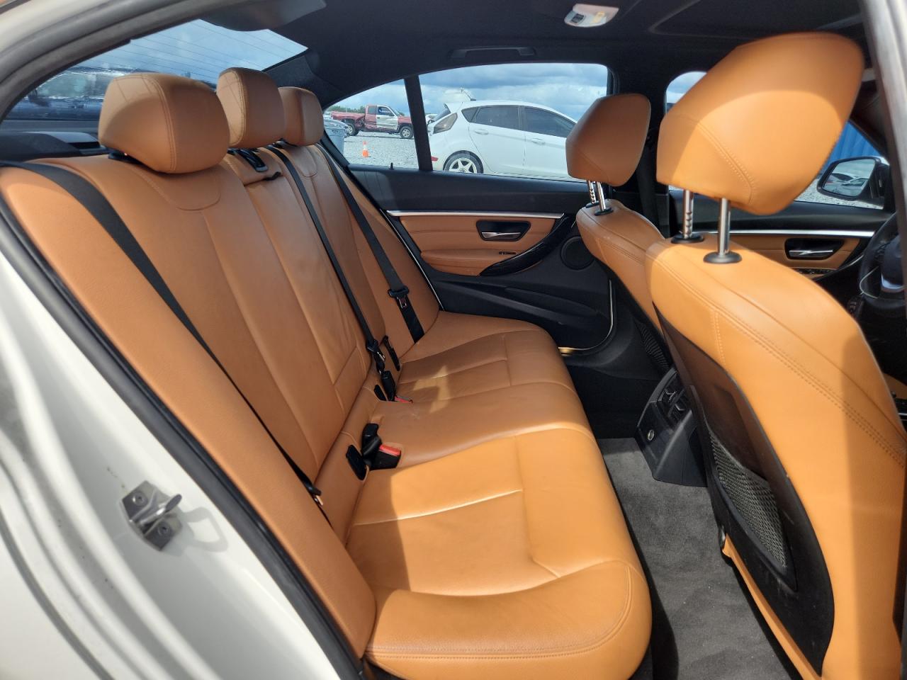 2018 BMW 330 I VIN: WBA8B9C58JEE82245 Lot: 85824025