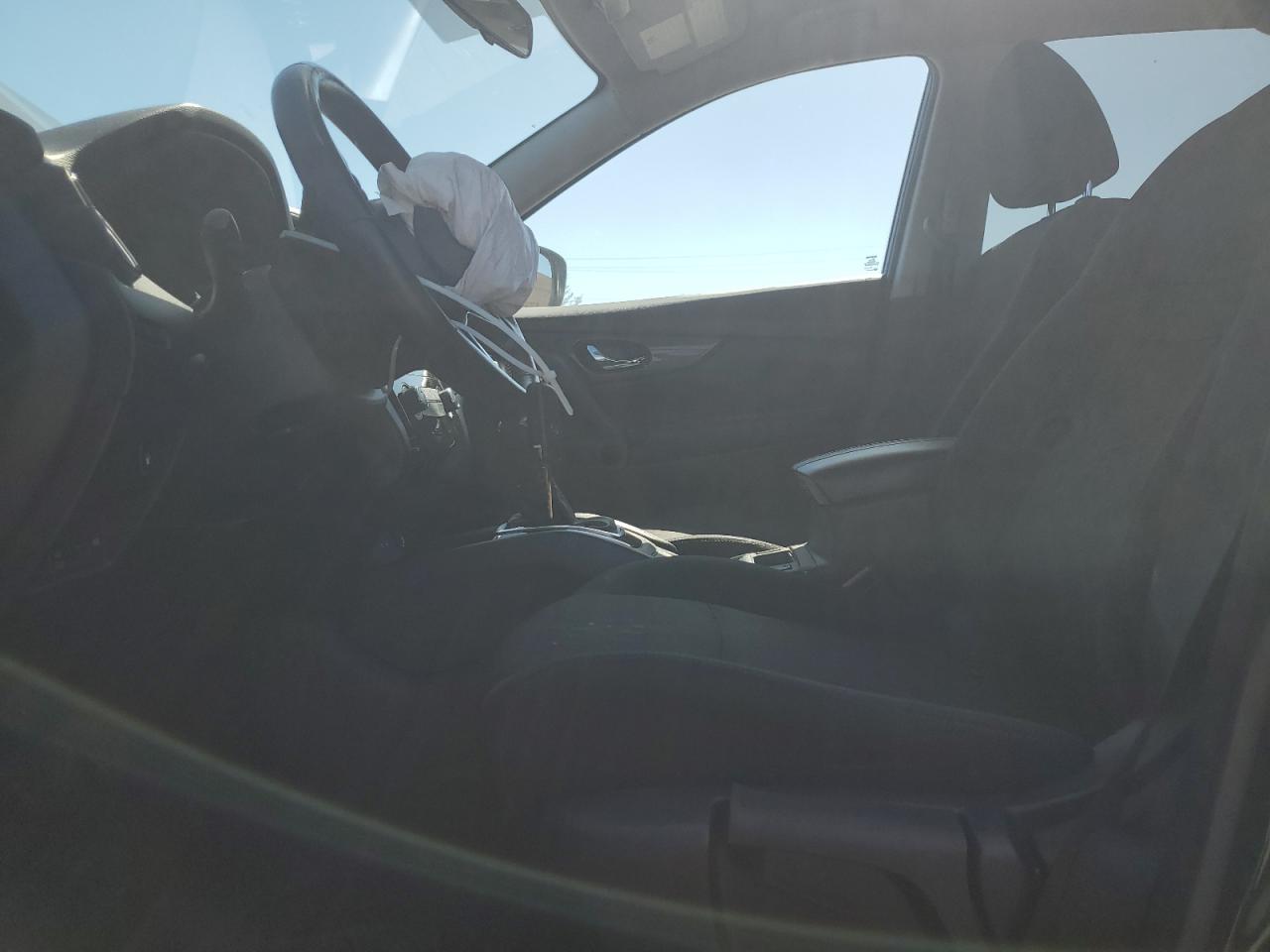 2018 Nissan Rogue S VIN: 5N1AT2MV1JC848767 Lot: 82209805