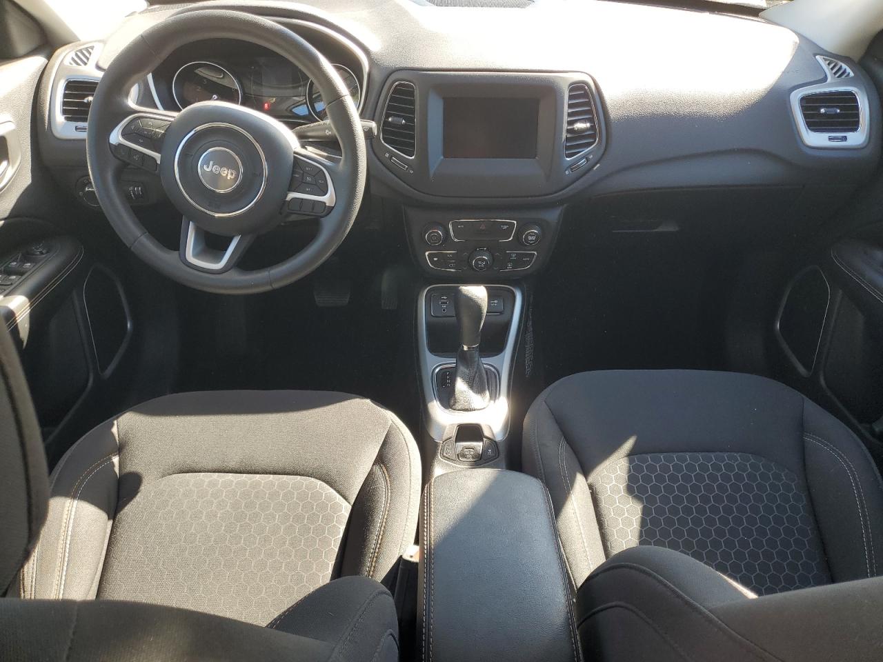 2019 Jeep Compass Sport VIN: 3C4NJCAB4KT614138 Lot: 86848285