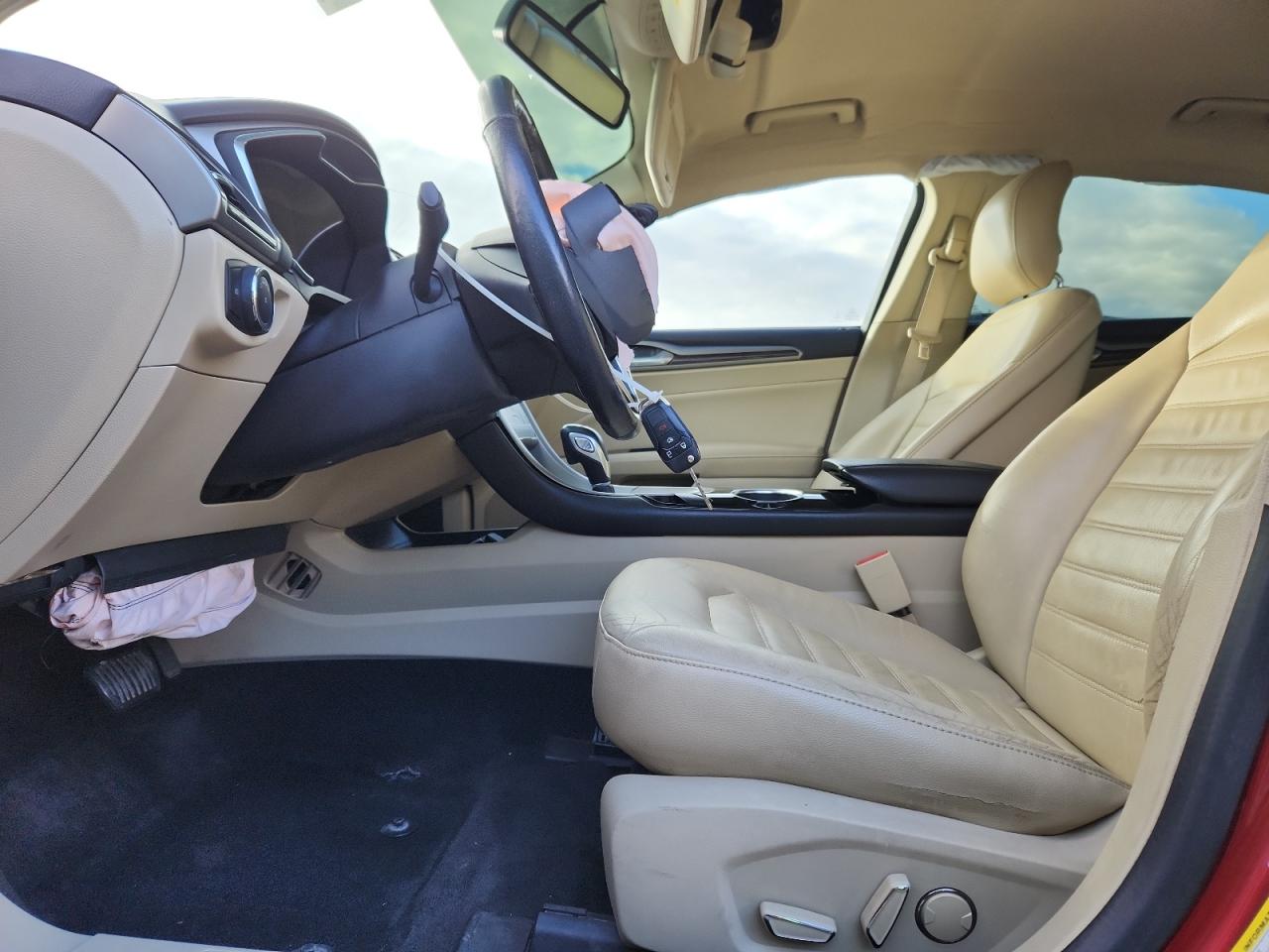 2013 Ford Fusion Se VIN: 3FA6P0HR9DR350425 Lot: 85006395