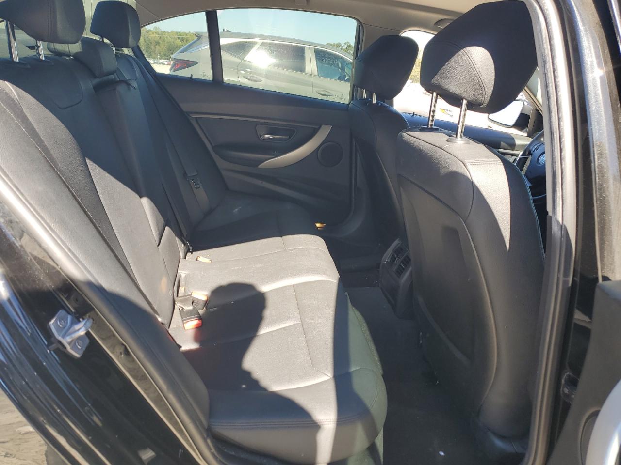 Фото: WBA8E1G59JNU93383