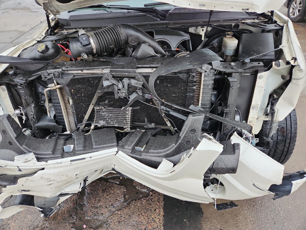 2014 GMC Yukon Xl Denali VIN: 1GKS2MEF0ER223363 Lot: 85368445