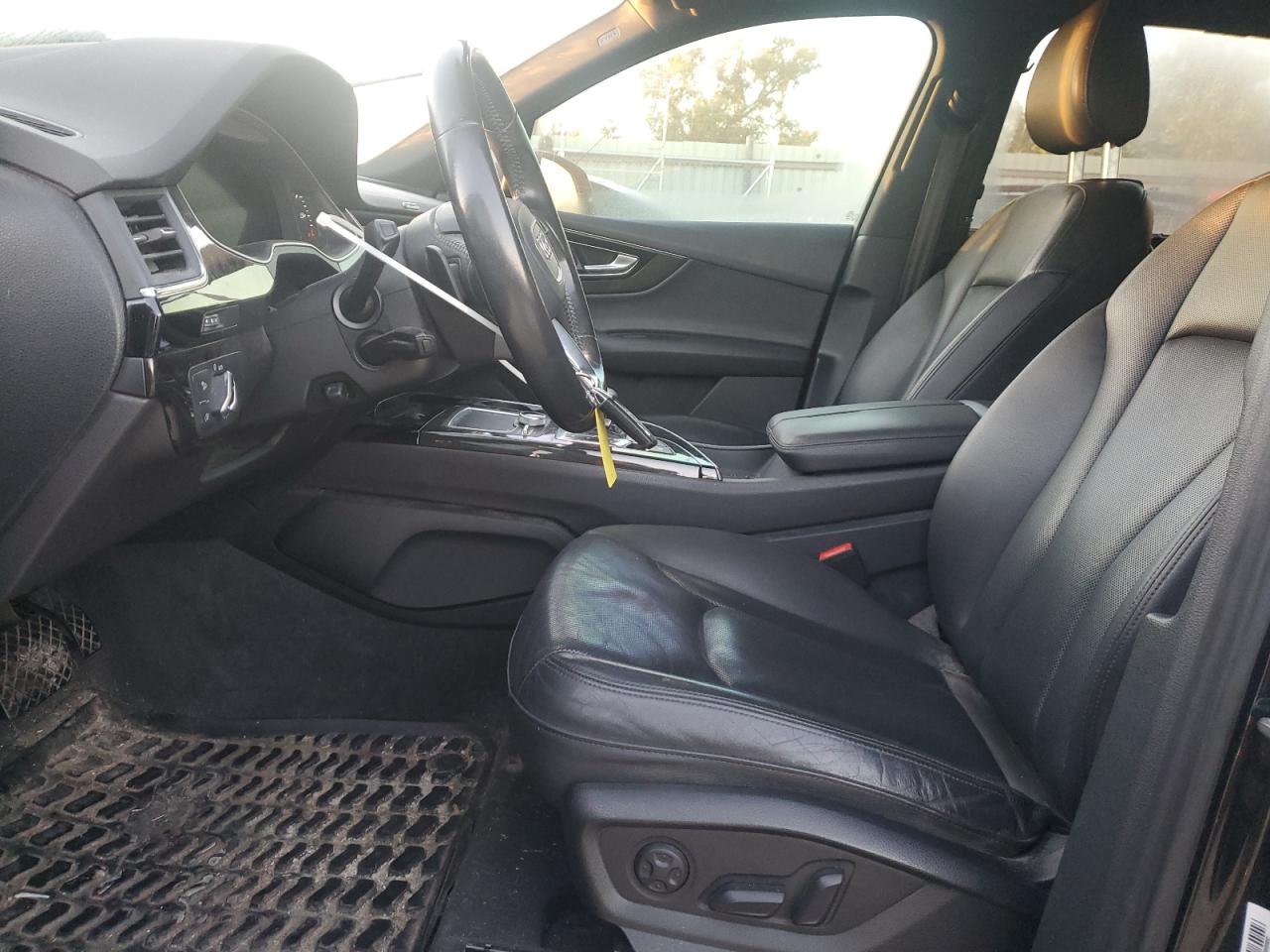 2017 Audi Q7 Premium Plus VIN: WA1LAAF79HD025479 Lot: 87469185