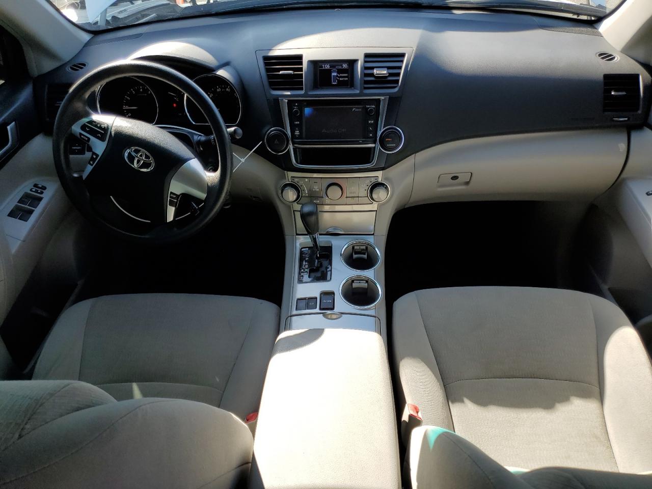 2013 Toyota Highlander Base VIN: 5TDZK3EH4DS094730 Lot: 82295815