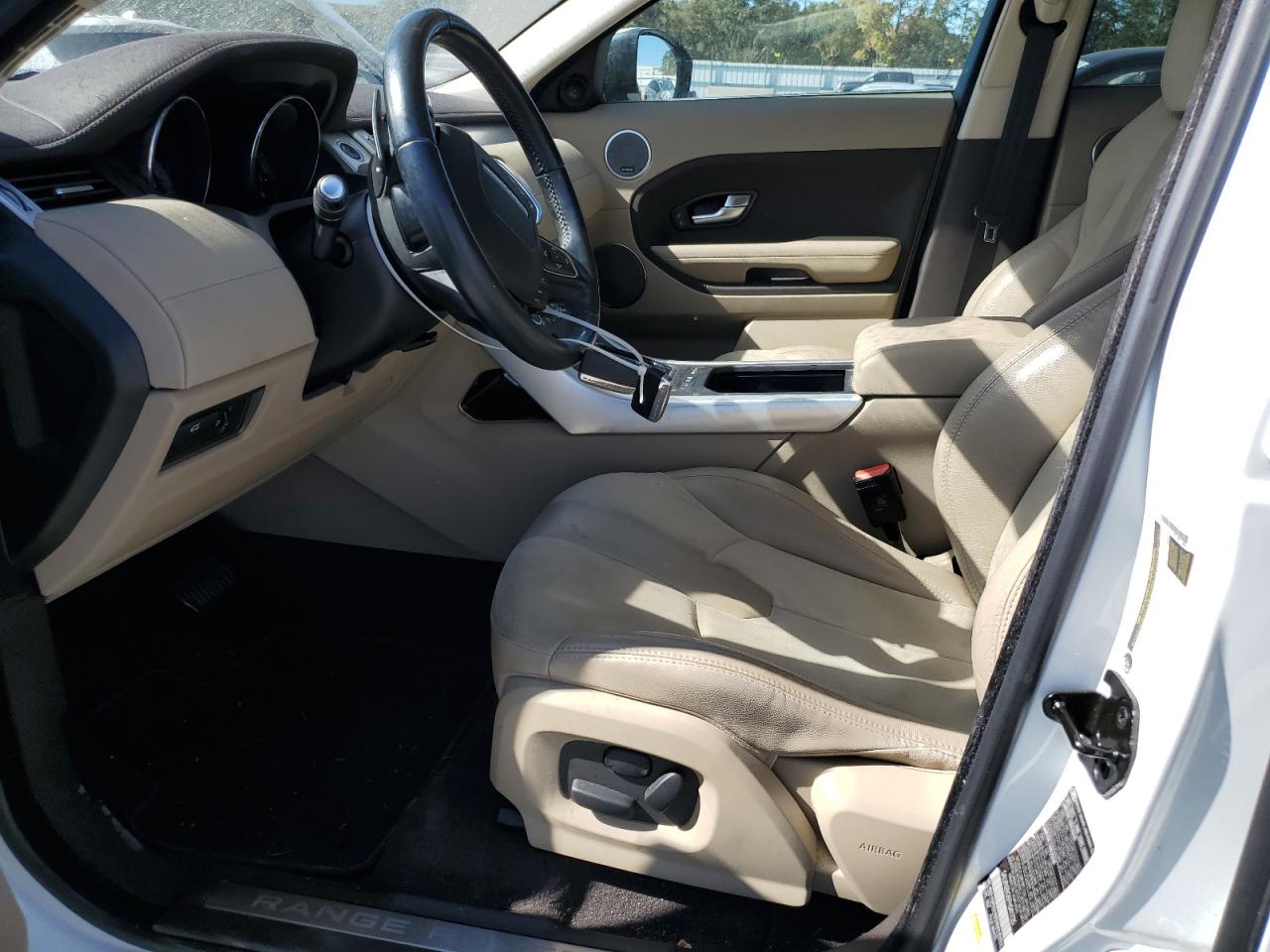 2015 Land Rover Range Rover Evoque Pure VIN: SALVN2BG5FH041725 Lot: 89476445