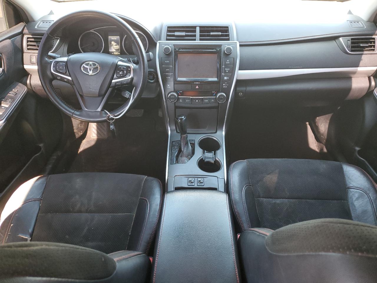 2016 Toyota Camry Le VIN: 4T1BF1FK2GU530636 Lot: 85728365