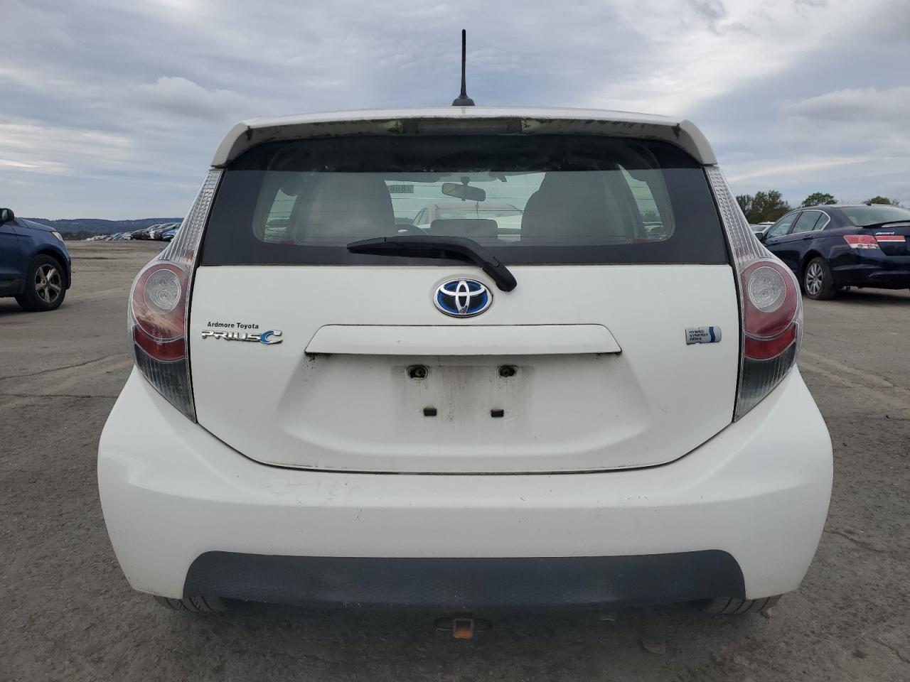 2013 Toyota Prius C VIN: JTDKDTB39D1034329 Lot: 86816285