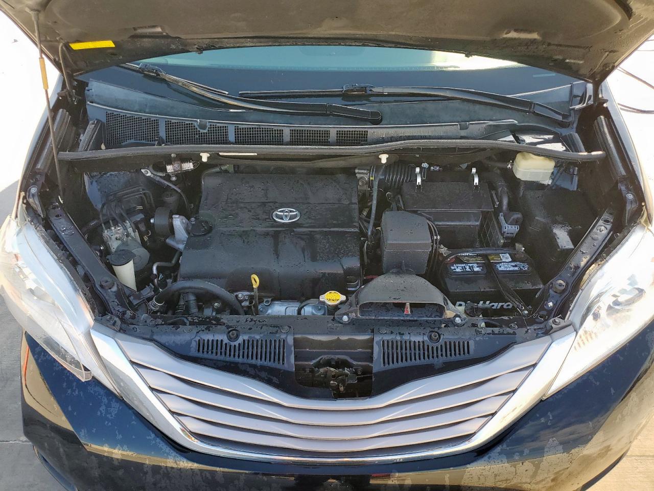 2015 Toyota Sienna Xle VIN: 5TDYK3DC4FS629981 Lot: 85315005