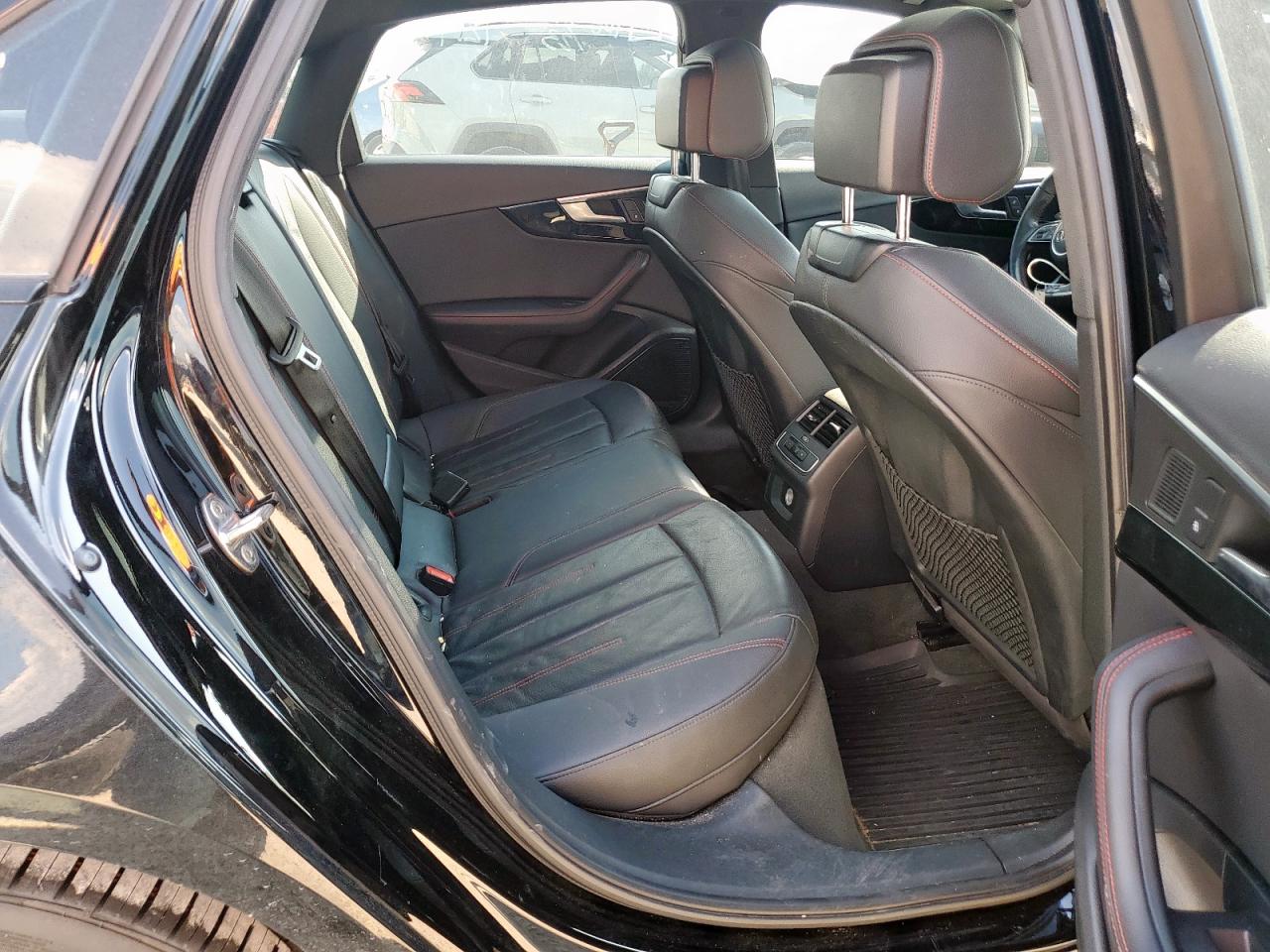 2018 Audi A4 Premium Plus VIN: WAUENAF49JA051058 Lot: 82006125