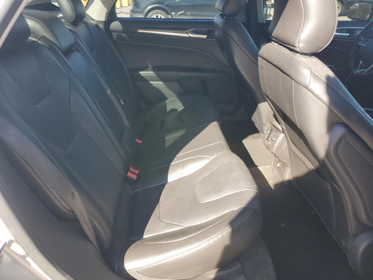 2016 Ford Fusion Titanium VIN: 3FA6P0K91GR207062 Lot: 82386085