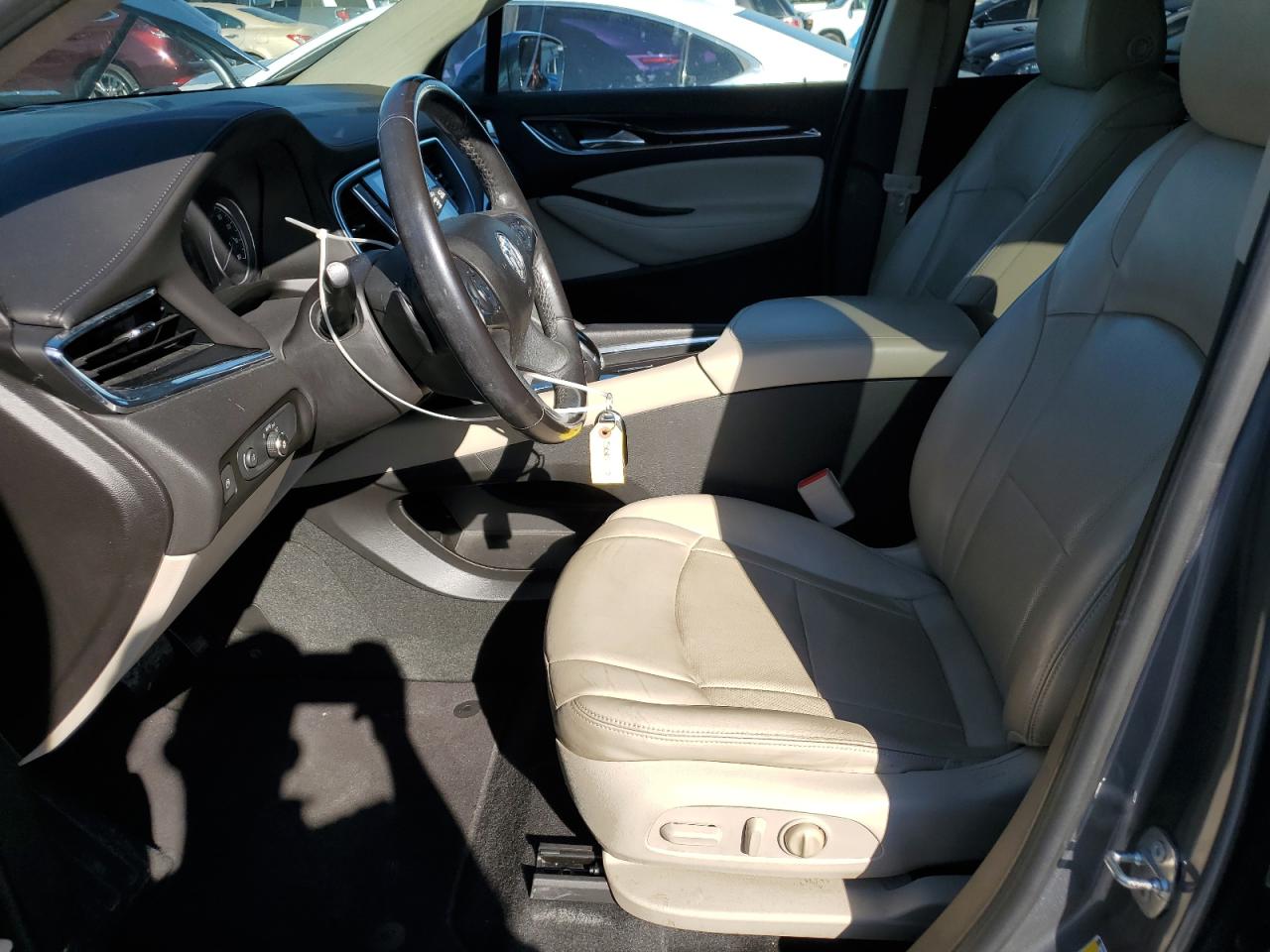 2018 Buick Enclave Essence VIN: 5GAERBKW1JJ197010 Lot: 86134605