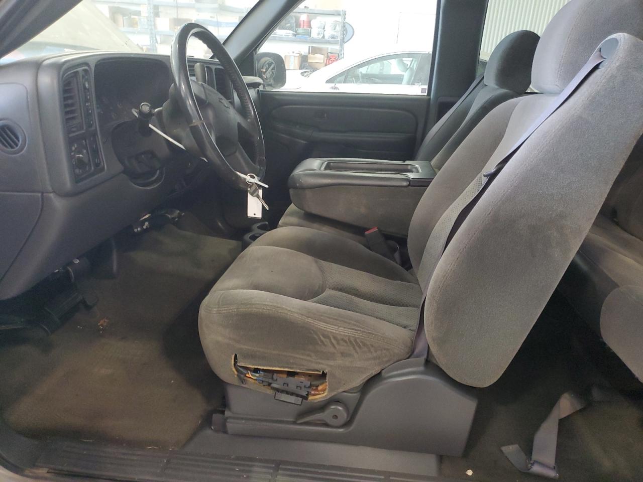 2005 Chevrolet Silverado K1500 VIN: 1GCEK19B35E157834 Lot: 87436605
