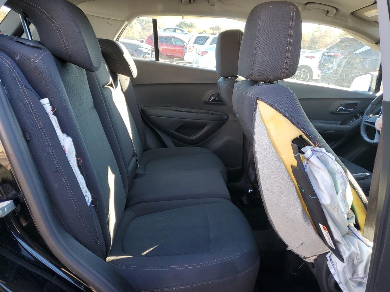 2017 Chevrolet Trax Ls VIN: 3GNCJNSB2HL204570 Lot: 86668925