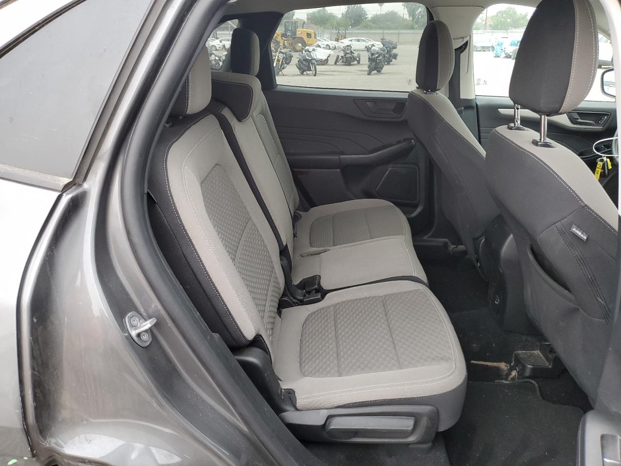 2022 Ford Escape Se VIN: 1FMCU0G61NUB64672 Lot: 84073105