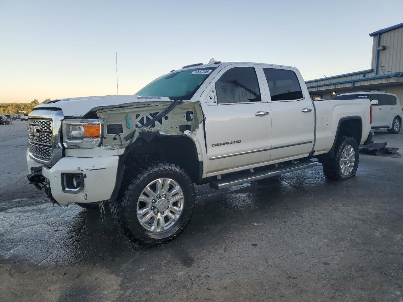 2019 GMC Sierra K2500 Denali