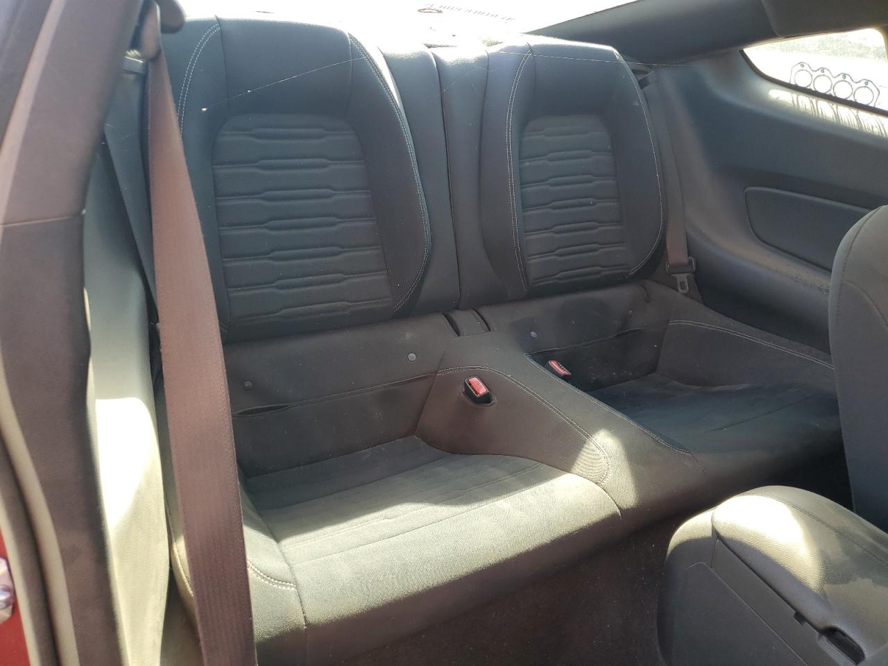 2015 Ford Mustang VIN: 1FA6P8THXF5299679 Lot: 82675525