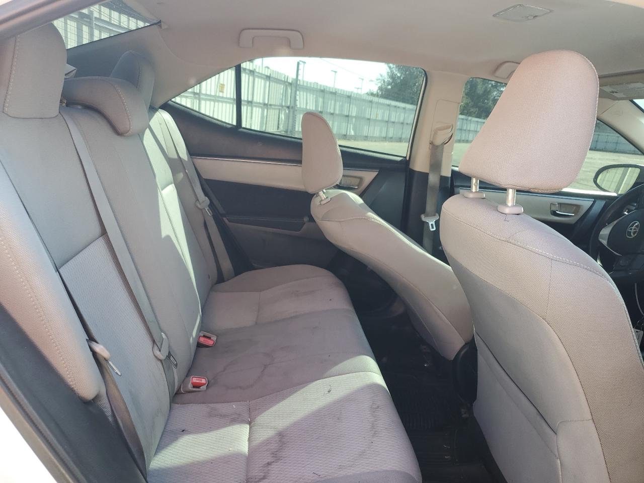 2014 Toyota Corolla VIN: 5YFBURHE9EP124704 Lot: 81972515