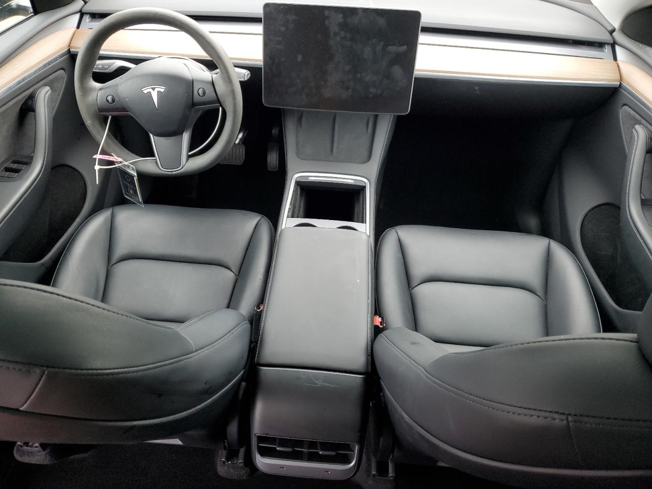 2024 Tesla Model Y VIN: 7SAYGDEE4RA228298 Lot: 90028695