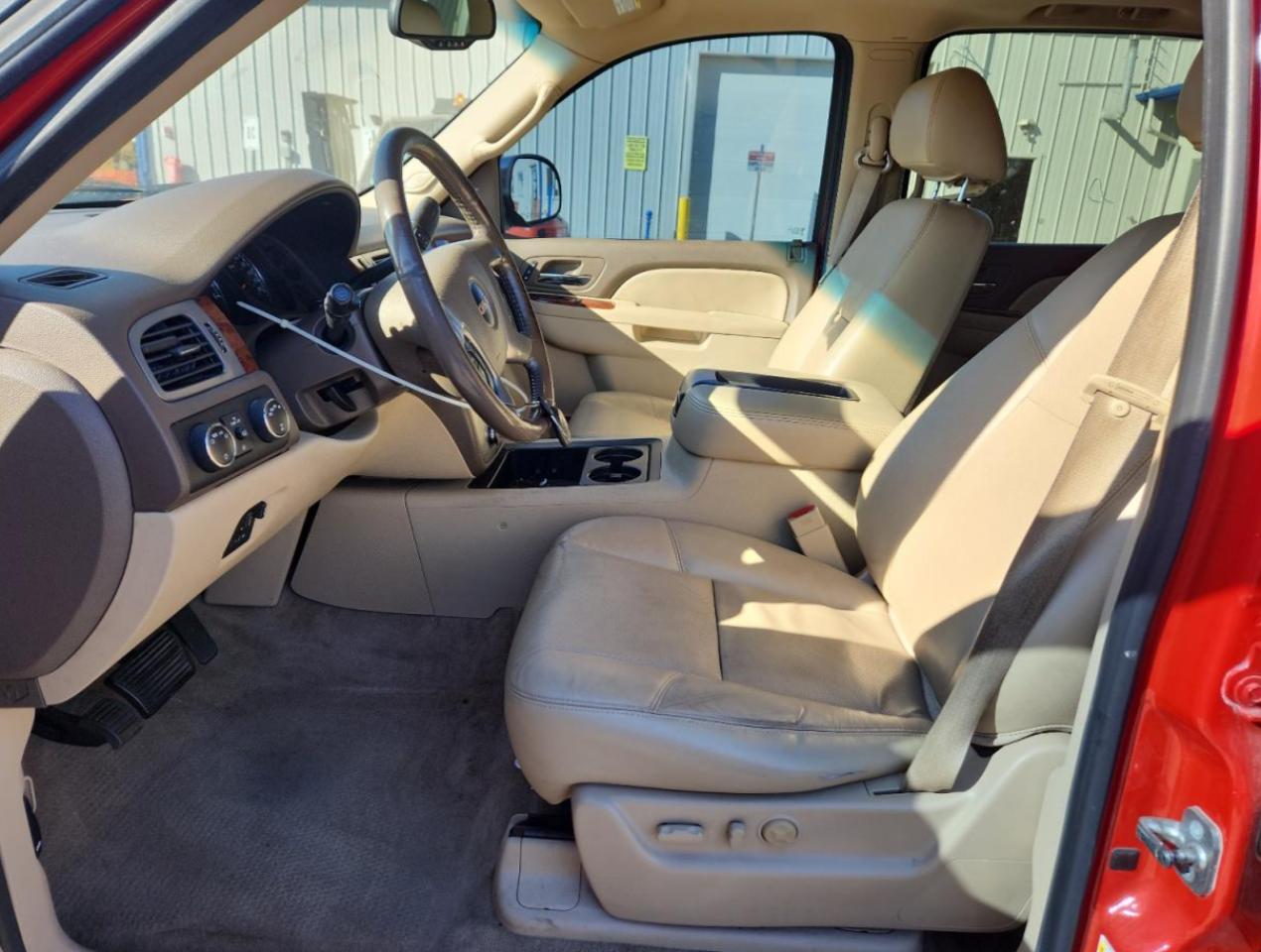 2012 GMC Yukon Xl K1500 Slt VIN: 1GKS2KE74CR206818 Lot: 90272525