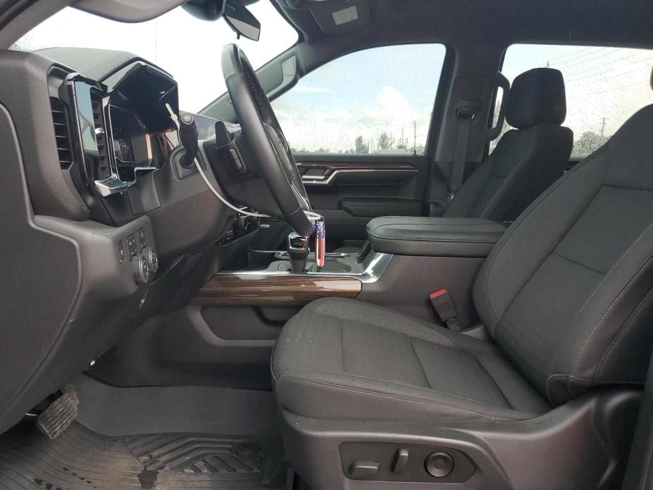 2024 Chevrolet Silverado K1500 Lt Trail Boss VIN: 3GCUDFEL6RG130885 Lot: 85912675