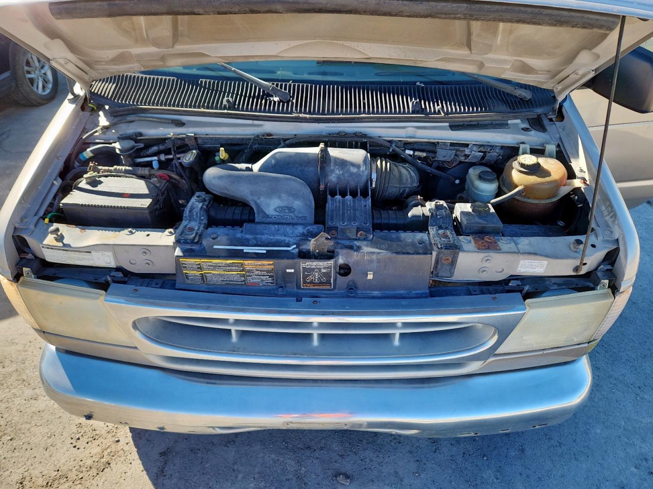 2001 Ford Econoline E350 Super Duty Wagon VIN: 1FBSS31L11HB42071 Lot: 90839215