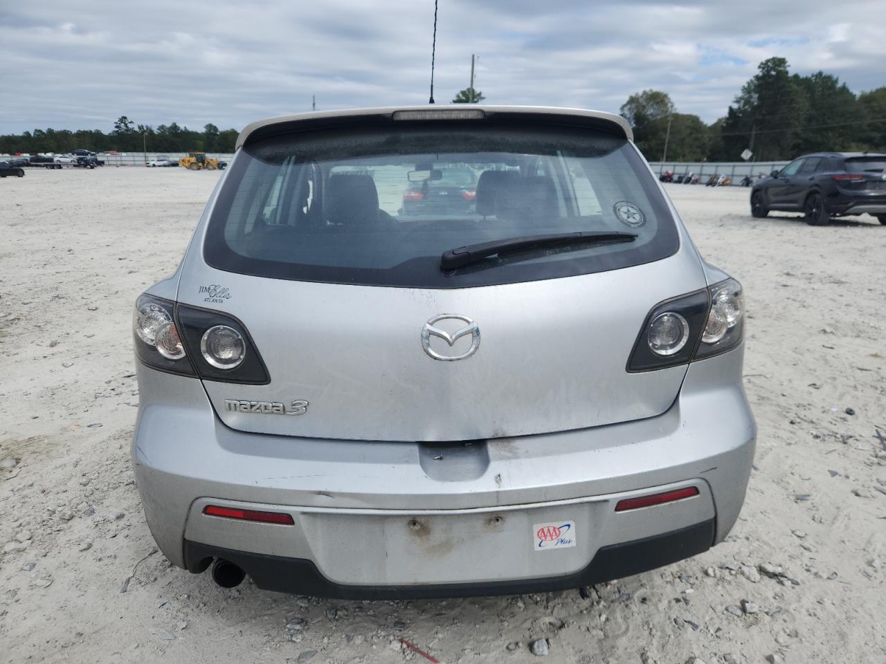 2007 Mazda 3 Hatchback VIN: JM1BK343771692870 Lot: 81993585