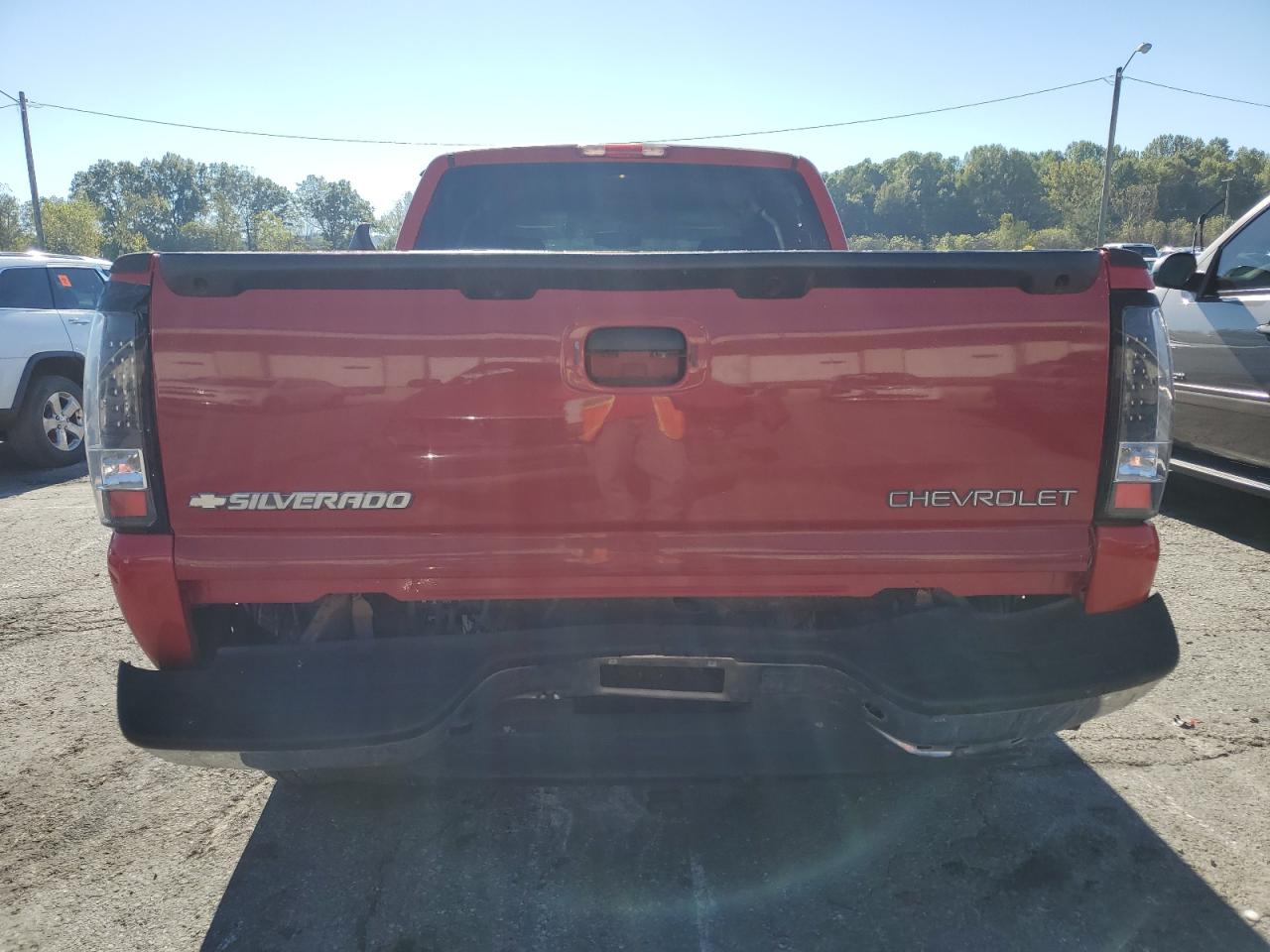 2005 Chevrolet Silverado K1500 VIN: 1GCEK19B75E214116 Lot: 82363275