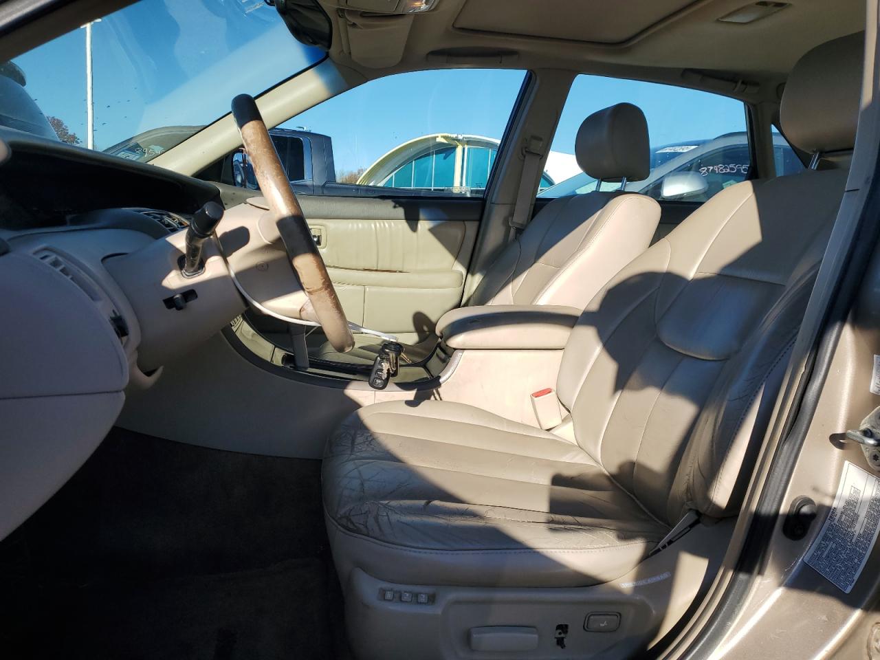 2000 Toyota Avalon Xl VIN: 4T1BF28B3YU072030 Lot: 84931875