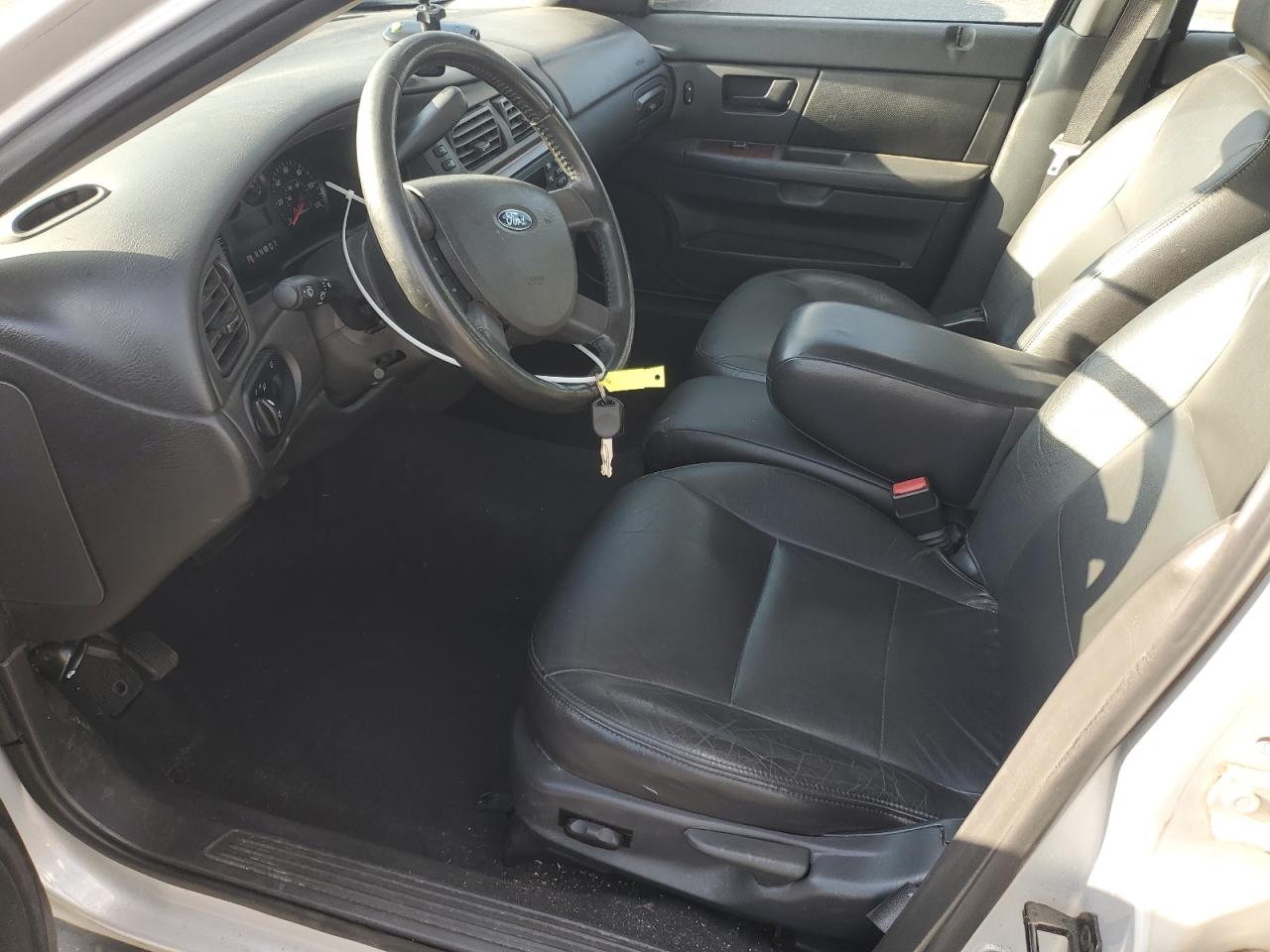 2005 Ford Taurus Sel VIN: 1FAFP56U05A305499 Lot: 84972155