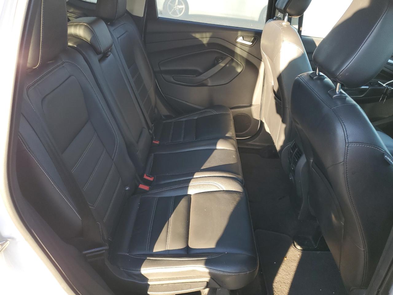 2018 Ford Escape Sel VIN: 1FMCU9HD7JUD12464 Lot: 87288525