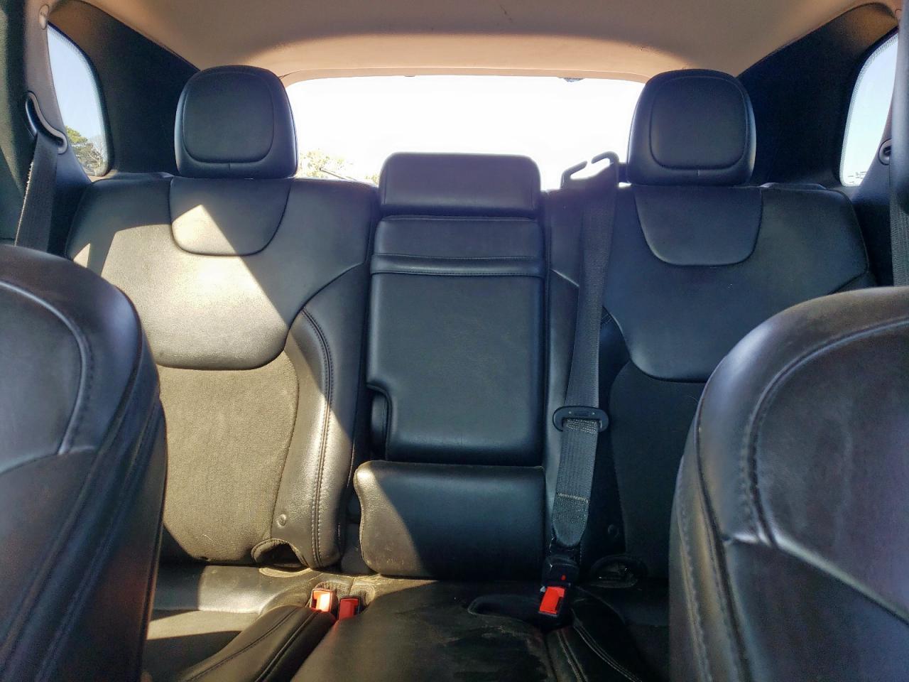 2019 Jeep Cherokee Latitude Plus VIN: 1C4PJLLB8KD289876 Lot: 82377565